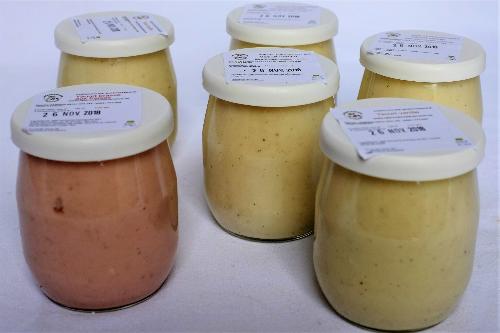 Yaourt brassé pommes/cerises/cannelle (lait de vache) pot en verre de 125 ml
