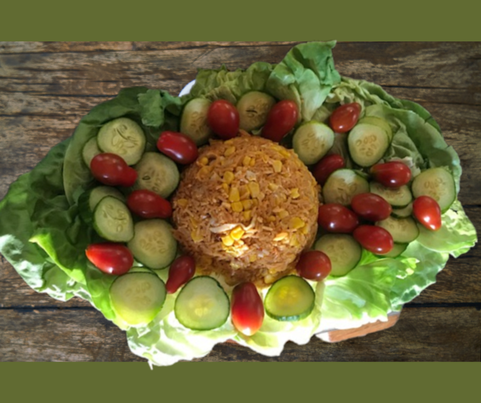 Salade Fraicheur, laitue, riz, maïs, fromage, concombre & tomates