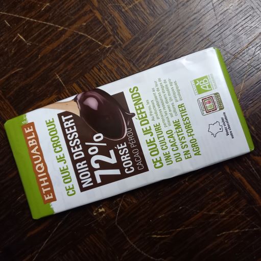 Tablette de chocolat noir dessert 72%