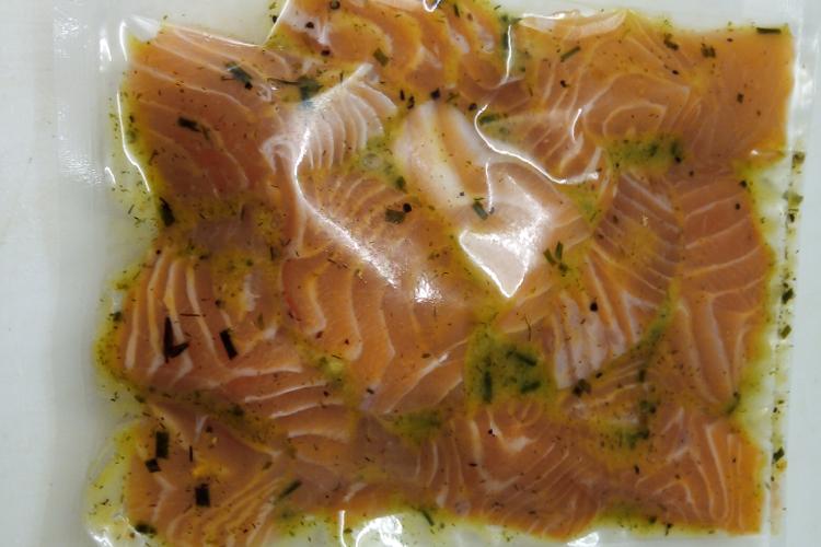 Poêlée de saumon mariné thym citron
