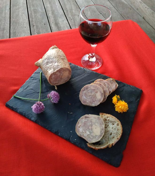 Cou farci au foie gras 25%- ( ~330gr) - Ferme des Cazalous
