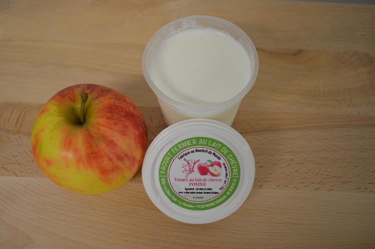 Yaourt aromatisé à la pomme lait entier 100 g [Le Chêne Blanc]