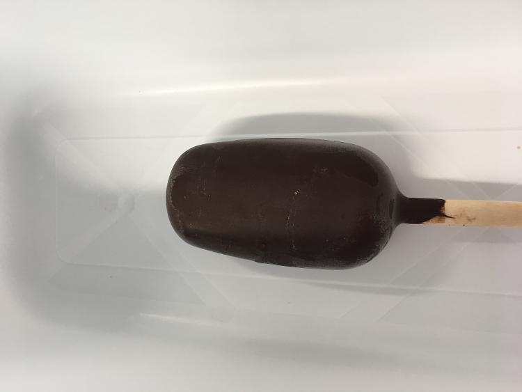 2 Esquimaux à la glace Vanille enrobés de chocolat noir